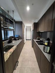 Midtown Modern (D7), Apartment #626945401